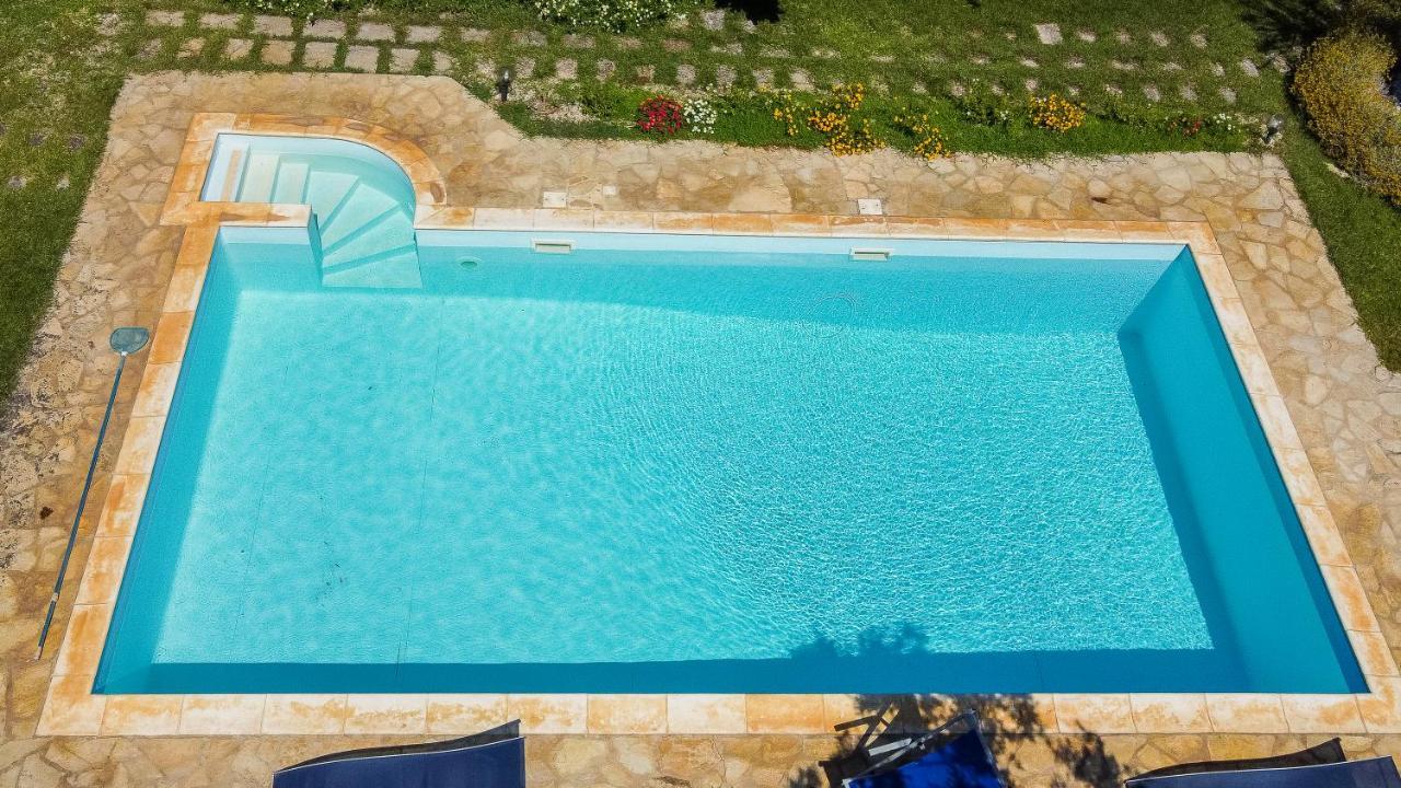 Hostal Pietre Bianche Carovigno Exterior foto