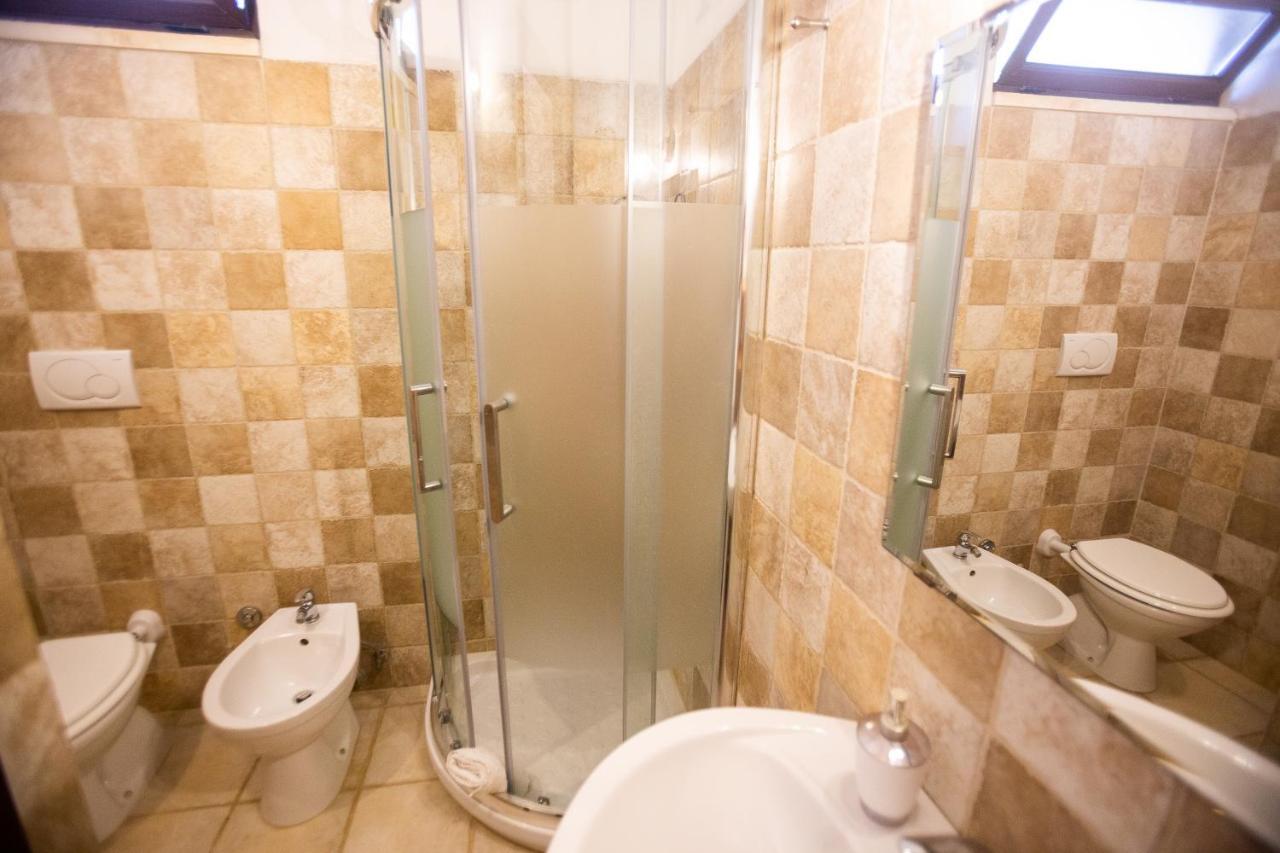Hostal Pietre Bianche Carovigno Exterior foto
